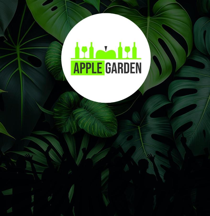 Villa Applegarden Debrecen Exterior foto